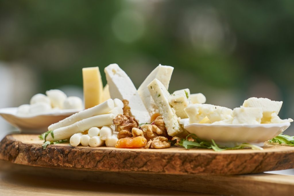 8 Cheesy Snacks For Parties