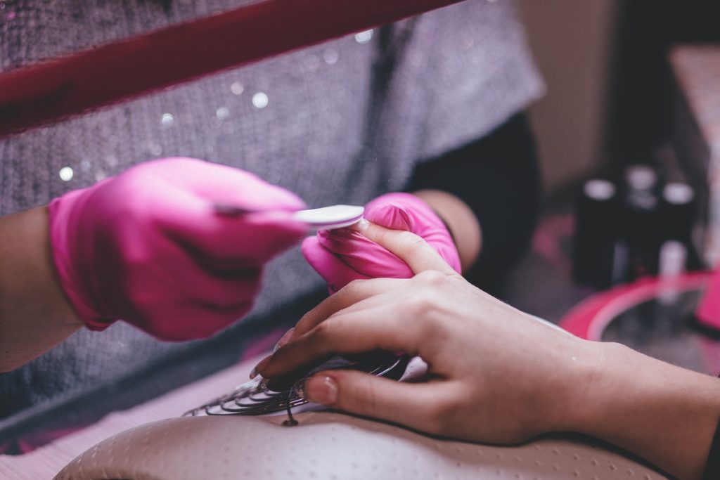 Latest Trends for Nails This Winter