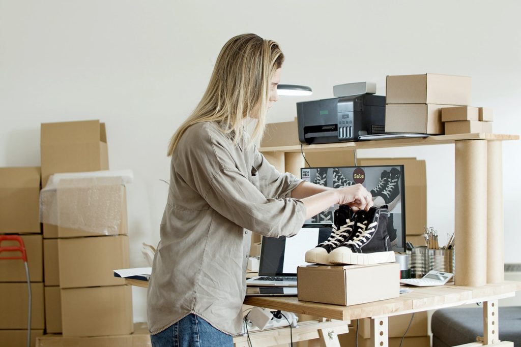 How To Declutter Your Life