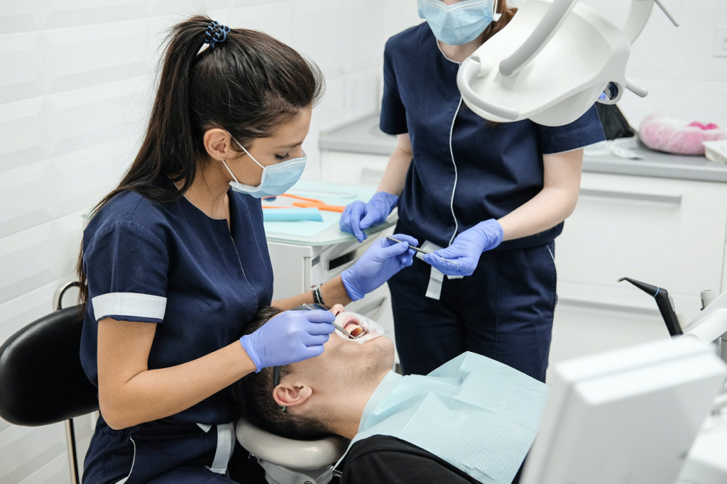 How To Find A Low-Cost Dentist
